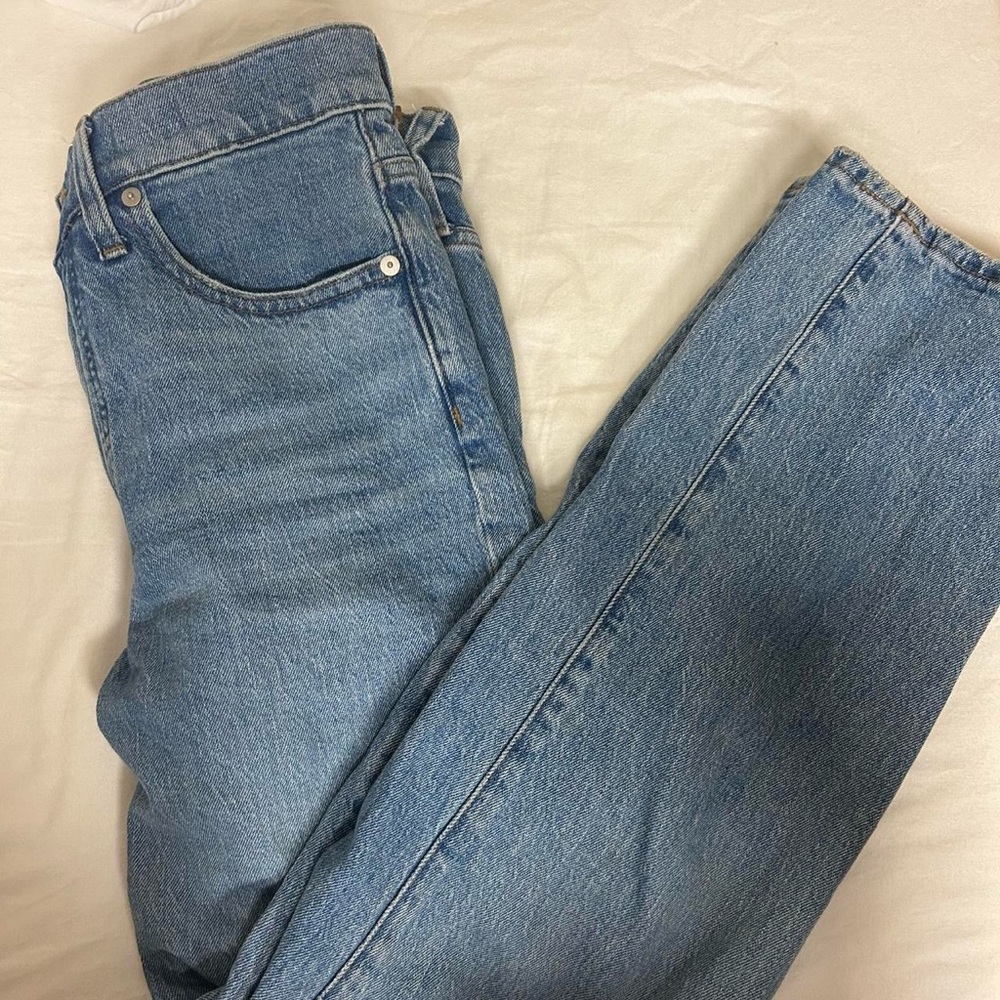 Madewell Women's Straight Leg Blue Jeans